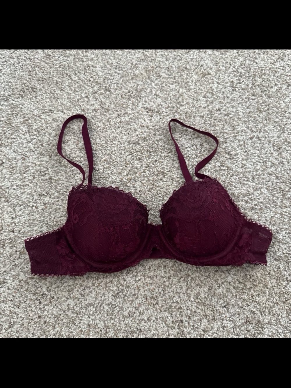 BNWOT VICTORIA SECRET BRA